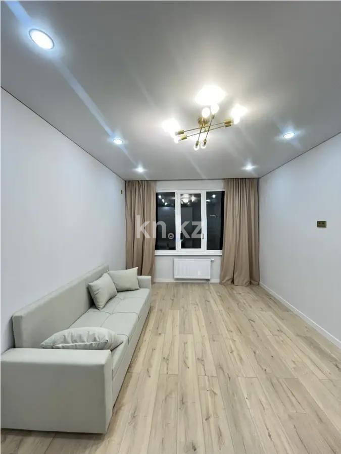 Продажа 1-комнатной квартиры, 35 м², ул. Толе би, дом  24 - Продажа  однокомнатных квартир в Астане без посредников с фото фото 1 из 3