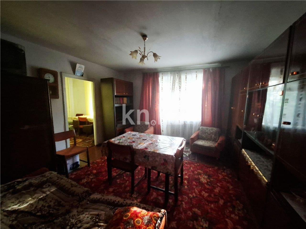 Продажа 3-комнатной квартиры, 54 м², пр. Металлургов - Продажа  трехкомнатных квартир в Темиртау фото 1 из 9