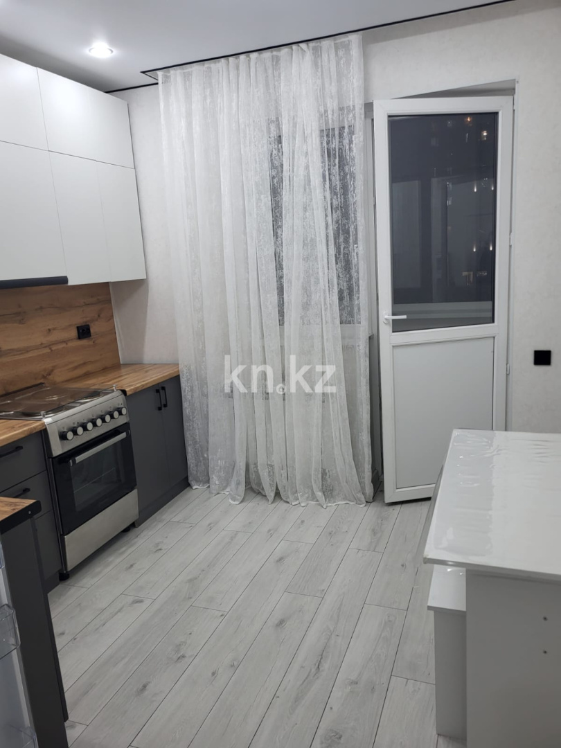 Аренда 1-комнатной квартиры, 40 м², ул. Нажимеденова, дом  62 - Аренда квартир помесячно в Казахстане фото 2 из 8