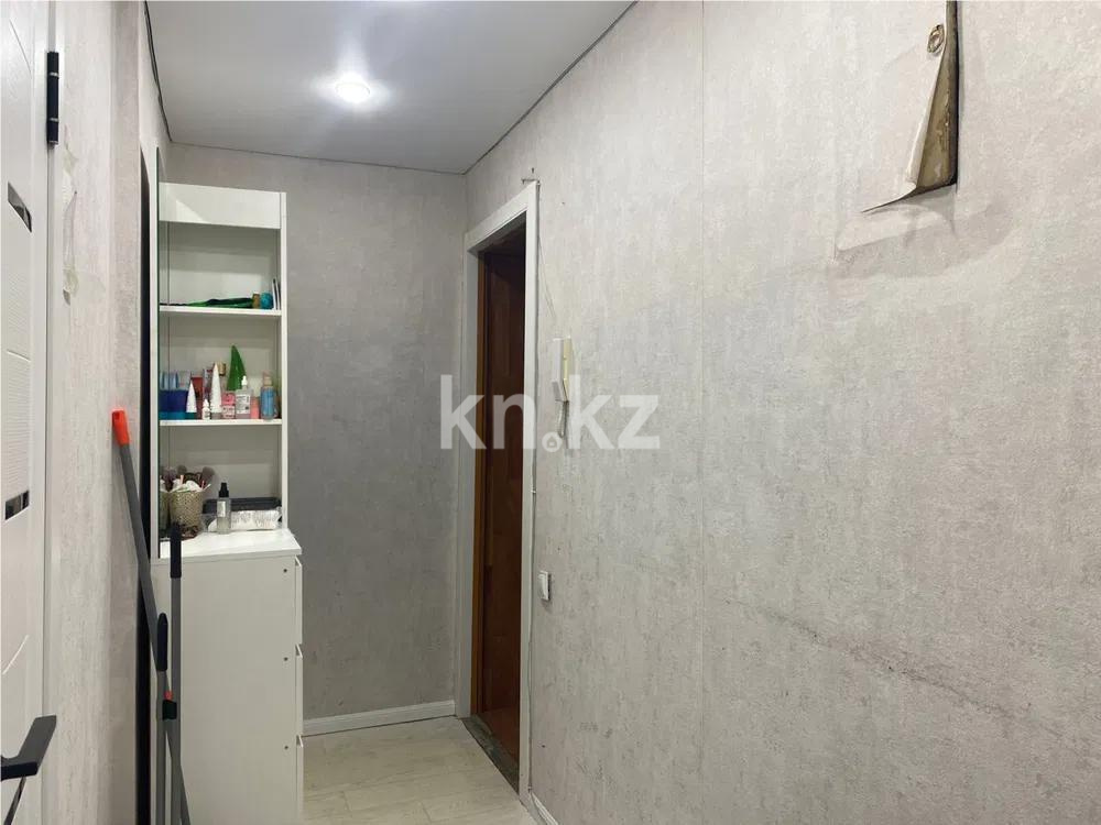 Продажа 2-комнатной квартиры, 45 м², мкр-н 16, дом  37 в Караганде - фото 6