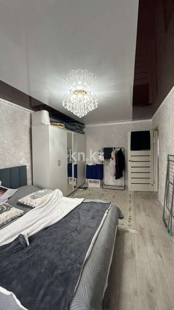 Продажа 3-комнатной квартиры, 63 м² - Продажа  трехкомнатных квартир в Караганде фото 2 из 13