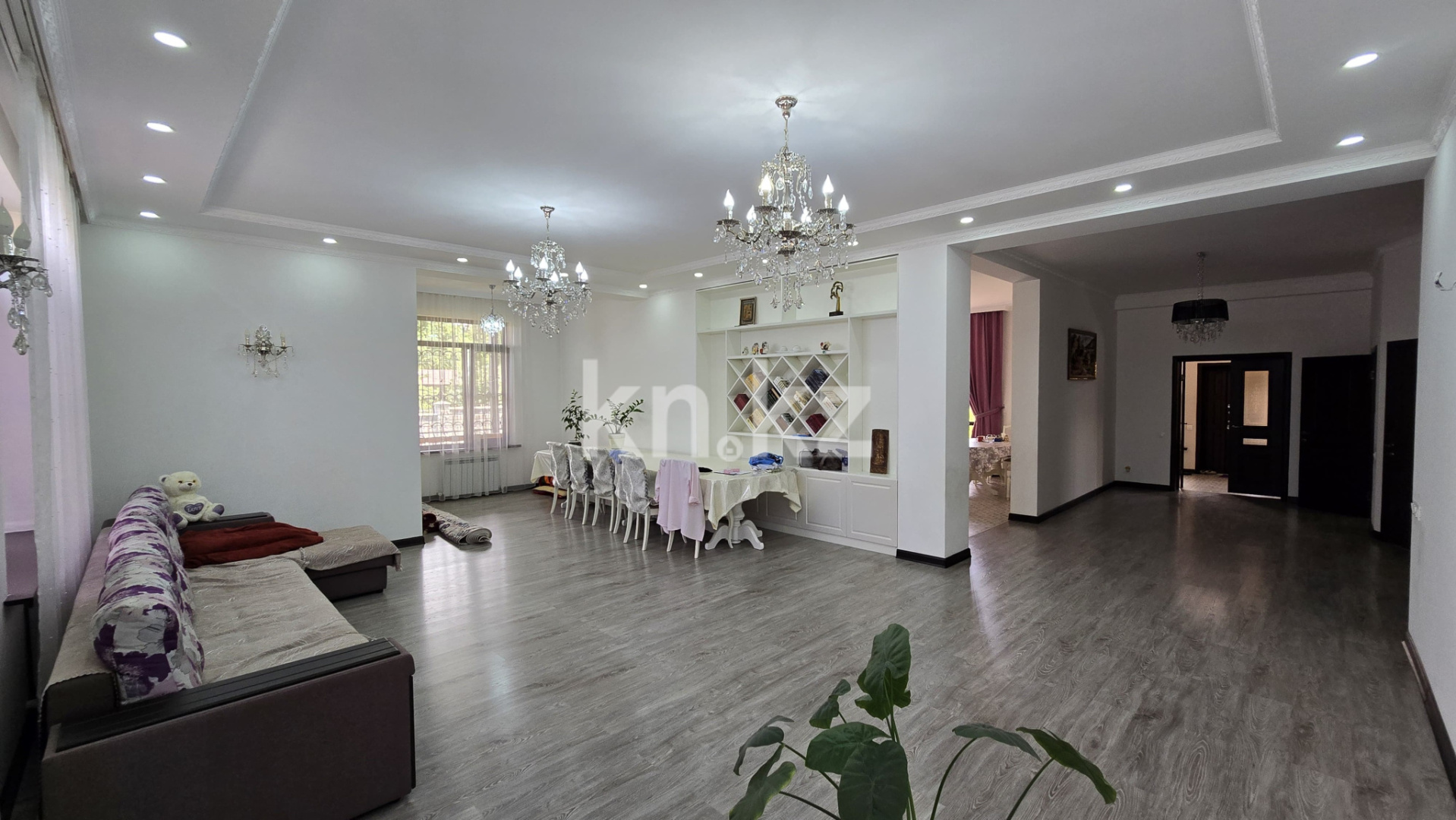 Продажа 5-комнатного дома, 420.8 м², улица Жетысу, дом  75 - Продажа квартир в Алматинской области фото 13 из 40