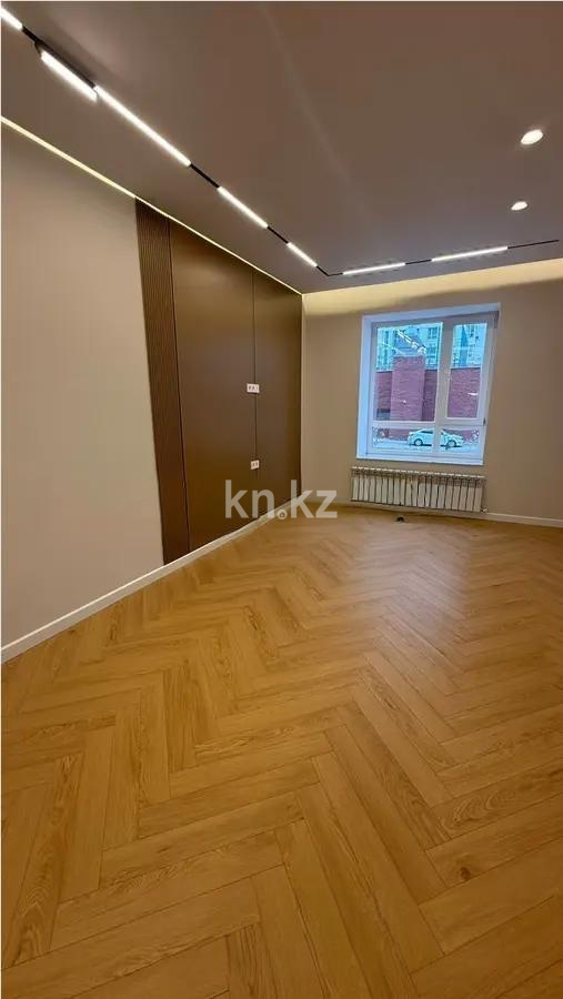 Продажа 2-комнатной квартиры, 42 м², ул. А-83, дом  11 стр - Продажа  двухкомнатных квартир в Астане без посредников с фото фото 1 из 5