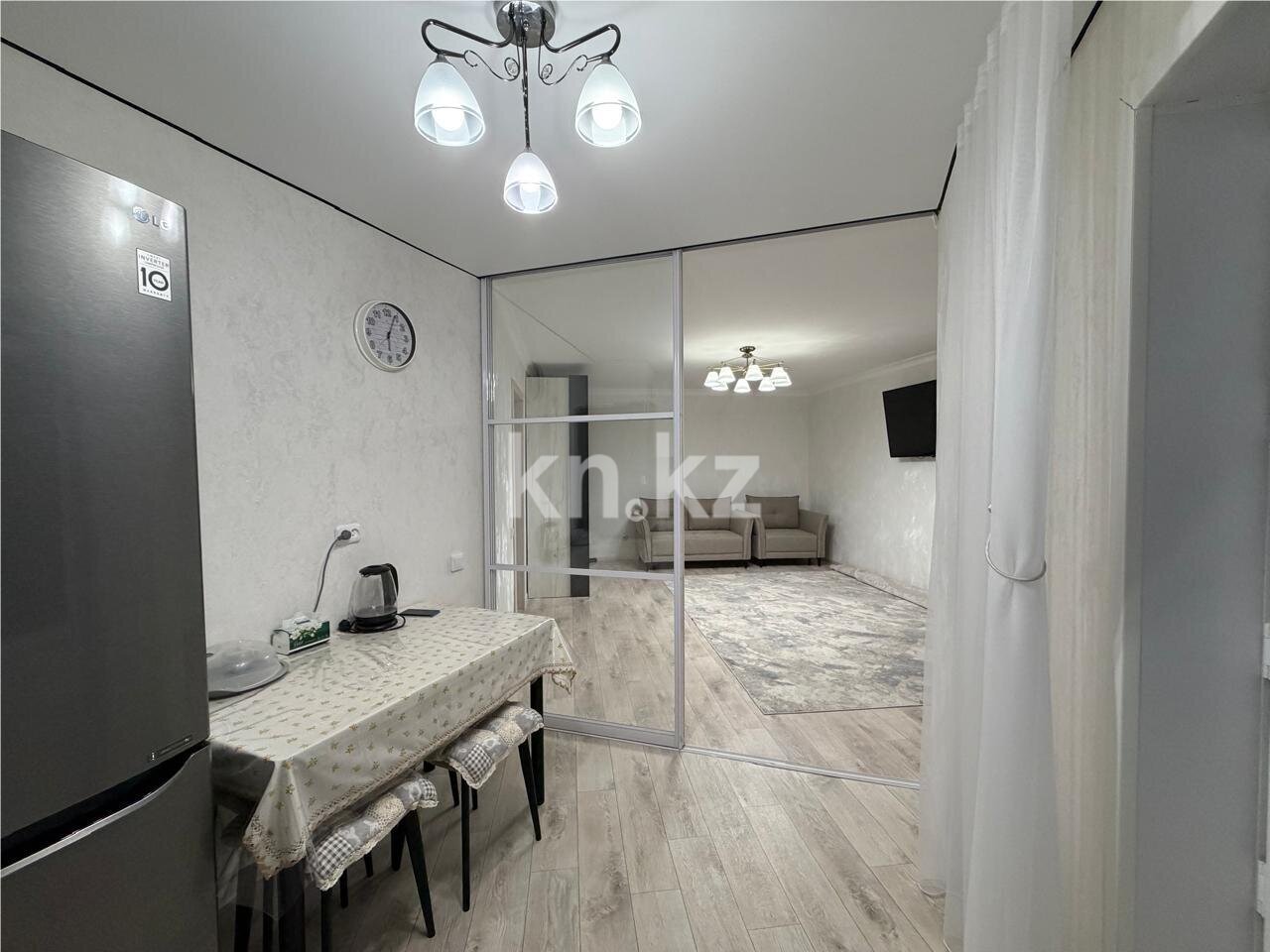 Продажа 1-комнатной квартиры, 42 м² в Караганде - фото 4