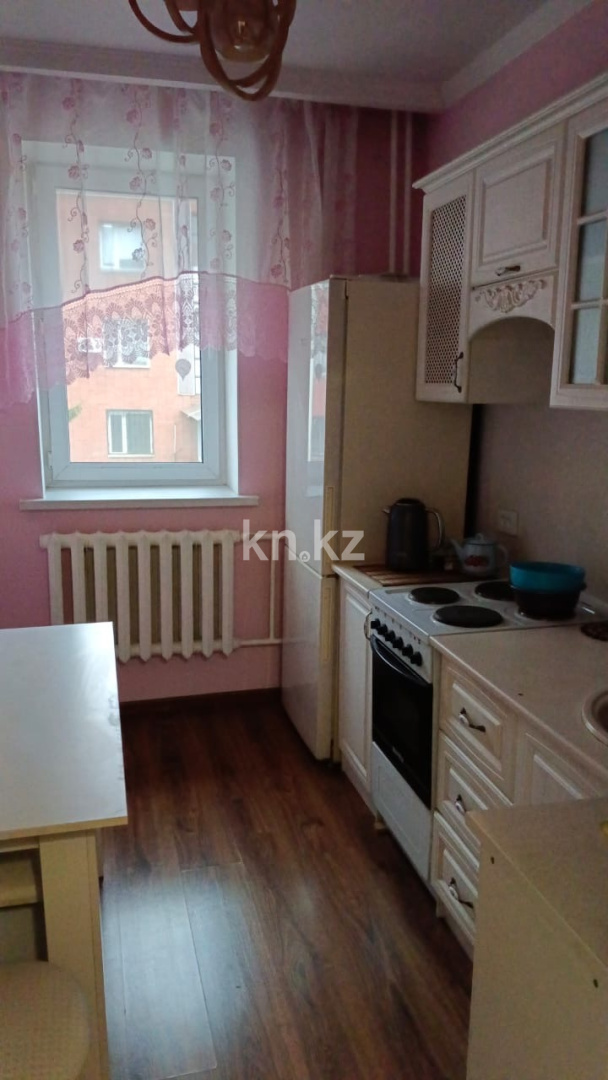 Аренда 1-комнатной квартиры, 40 м², ул. Карасай батыра, дом  26 - Аренда квартир помесячно в Казахстане фото 1 из 4
