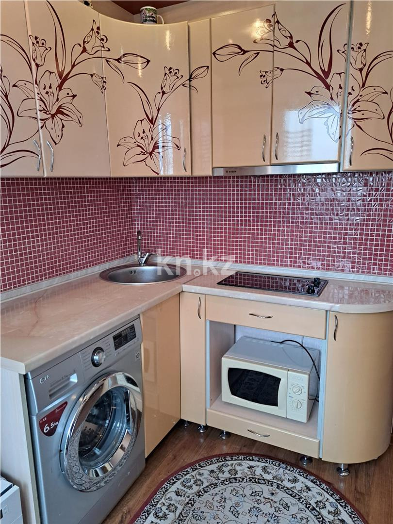 Продажа 3-комнатной квартиры, 55 м², 7-й мкр. - Продажа офисных и торговых помещений в Акмолинской области фото 12 из 20