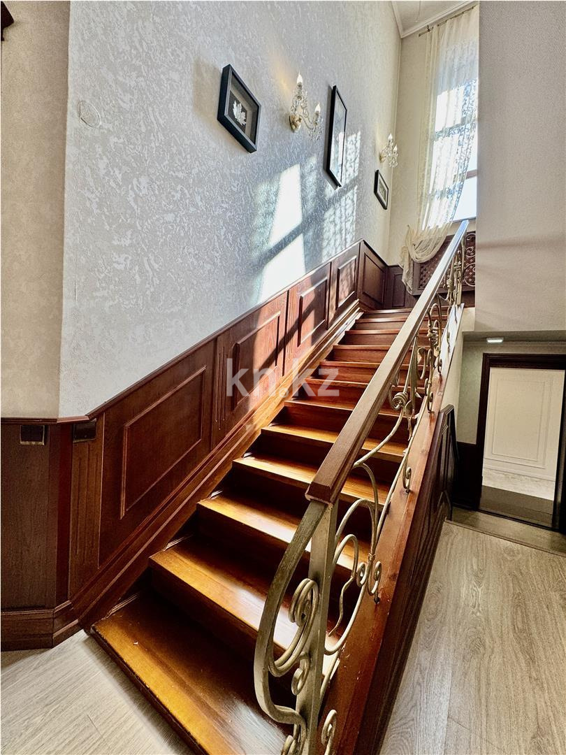 Продажа 6-комнатного дома, 417.7 м², ул. Ермекова в Караганде - фото 34