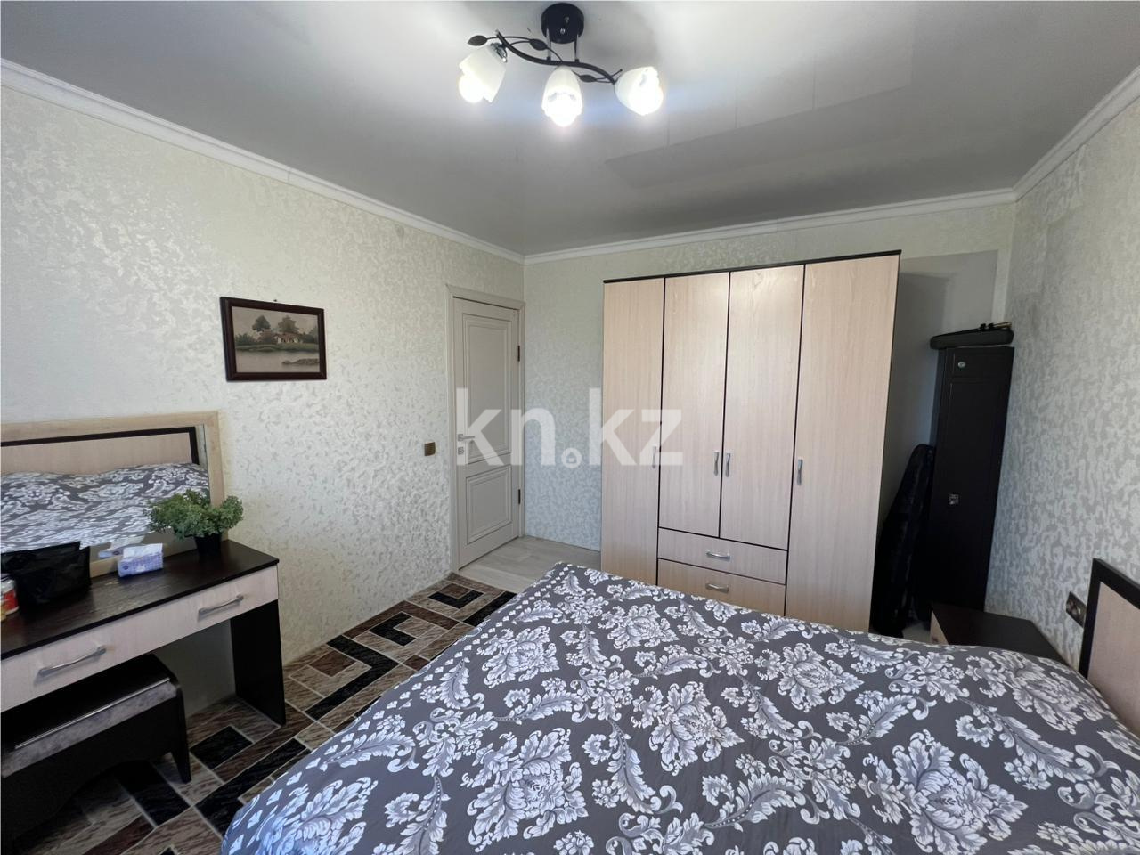 Продажа 3-комнатной квартиры, 61 м², ул. Ержанова, дом  42 - Продажа квартир в Караганде фото 4 из 14