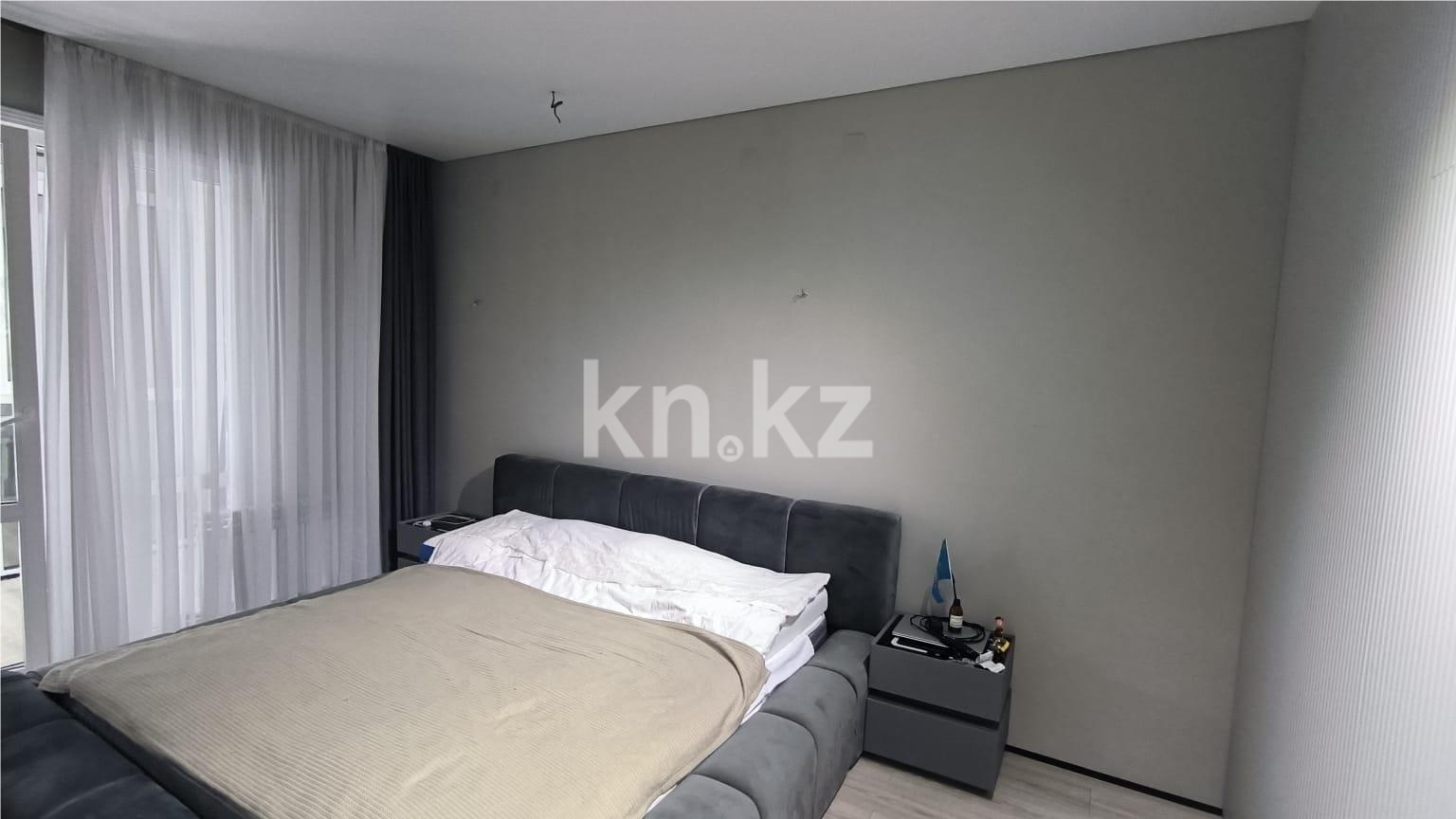 Продажа 4-комнатной квартиры, 107 м², ул. Муканова в Караганде - фото 7