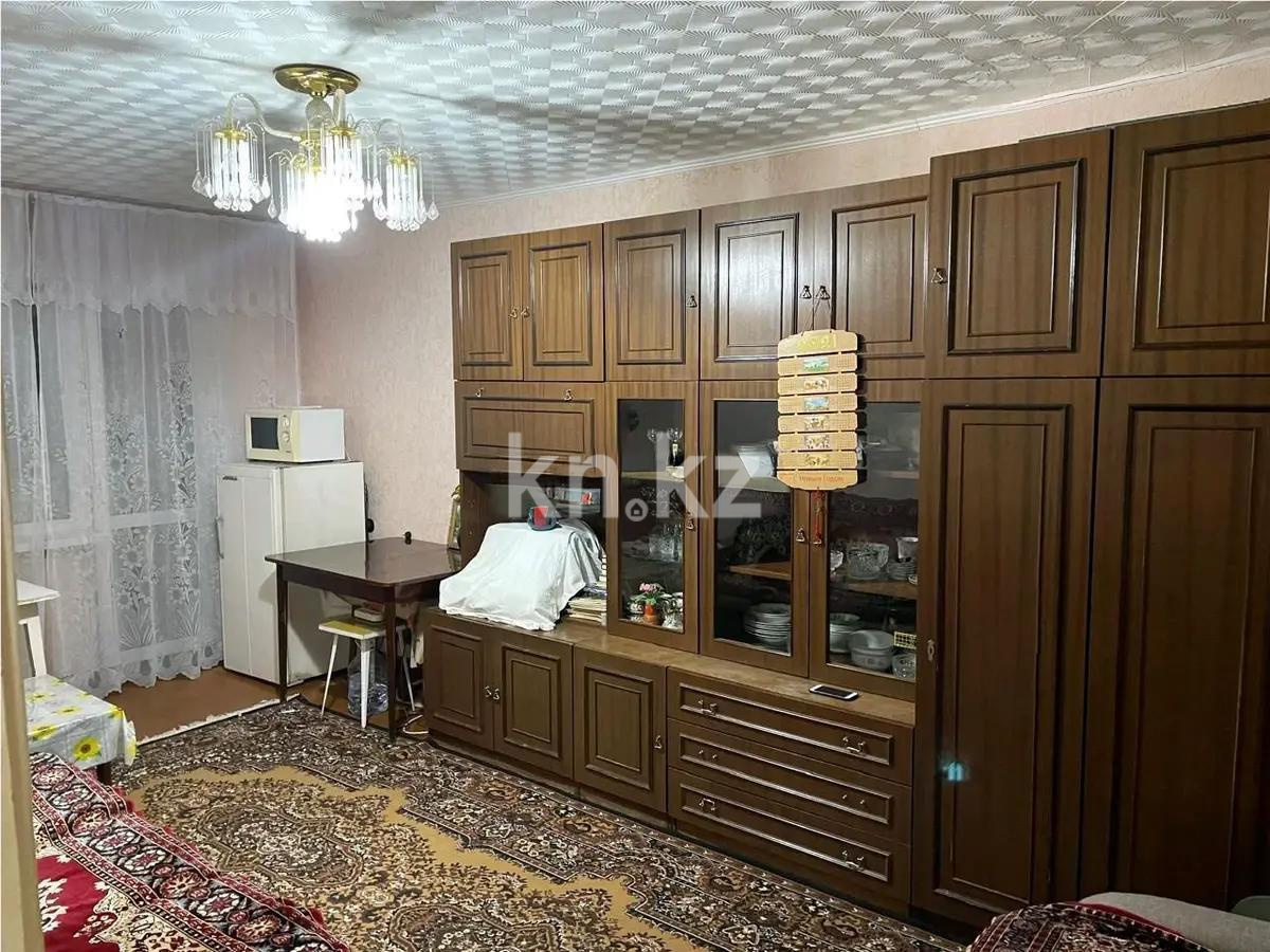 Продажа 3-комнатной квартиры, 62 м², пр. Строителей, дом  17 - Продажа квартир в Караганде с фото фото 1 из 6
