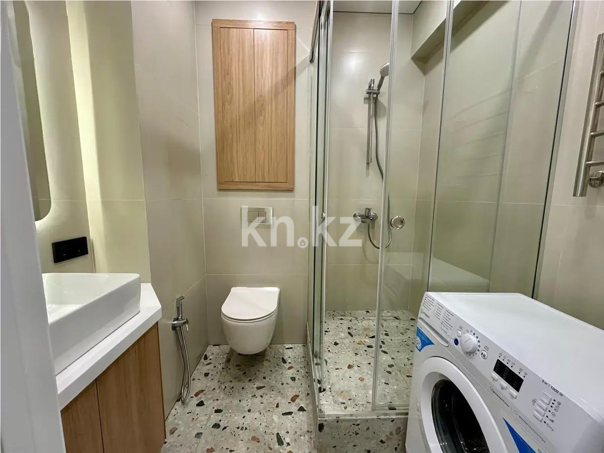 Продажа 2-комнатной квартиры, 63.7 м² в Алматы - фото 3