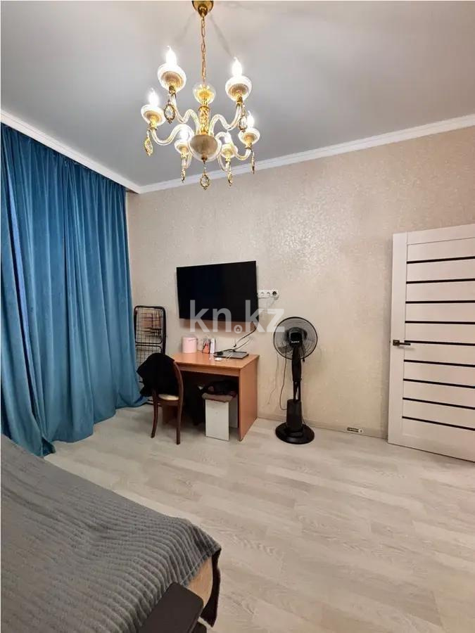 Продажа 1-комнатной квартиры, 38 м², ул. Омарова, дом  27/1 - Продажа квартир в Казахстане фото 1 из 3
