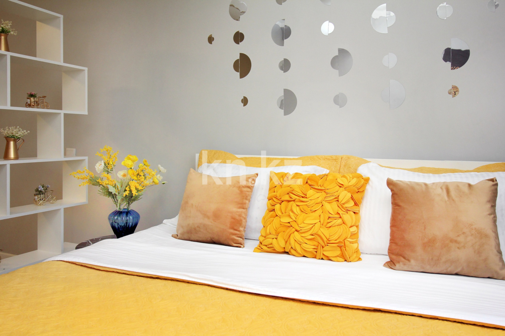 Аренда 1-комнатной квартиры посуточно, 40 м², ул. Тулебаева, дом  49/1 - ул. Гоголя - Аренда квартир посуточно в Алматы с фото фото 1 из 3