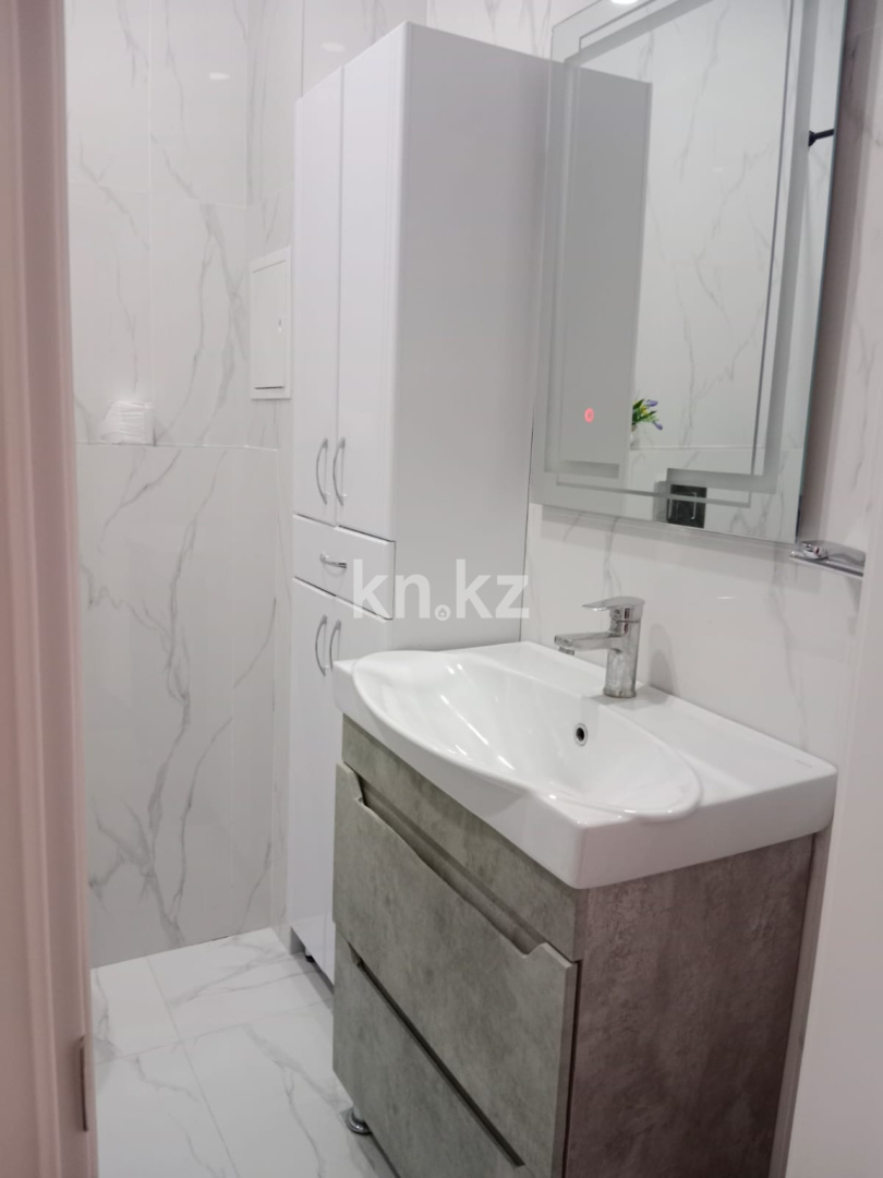 Аренда 4-комнатной квартиры, 100 м² в Астане - фото 18