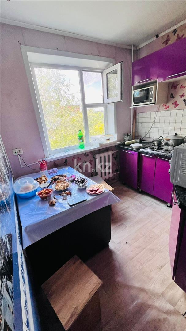 Продажа 2-комнатной квартиры, 45 м², мкр-н 12 в Караганде - фото 3