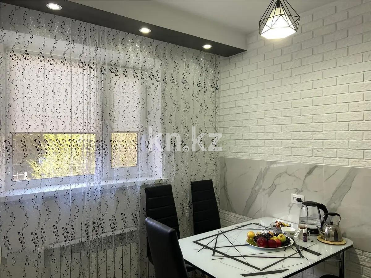 Продажа 4-комнатной квартиры, 84 м² - Продажа квартир в Шахтинске фото 5 из 7