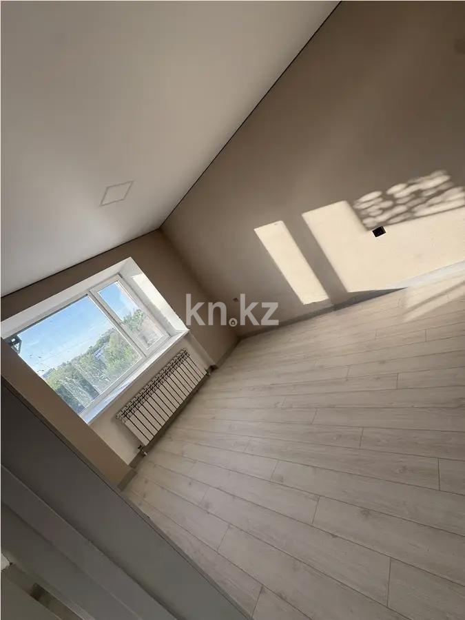 Продажа 3-комнатной квартиры, 68 м² - Продажа квартир от собственников в Караганде - страница 2 фото 2 из 5