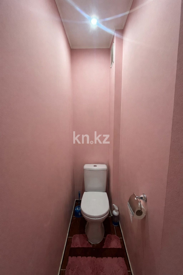 Продажа 2-комнатной квартиры, 51.1 м² в Уральске - фото 9