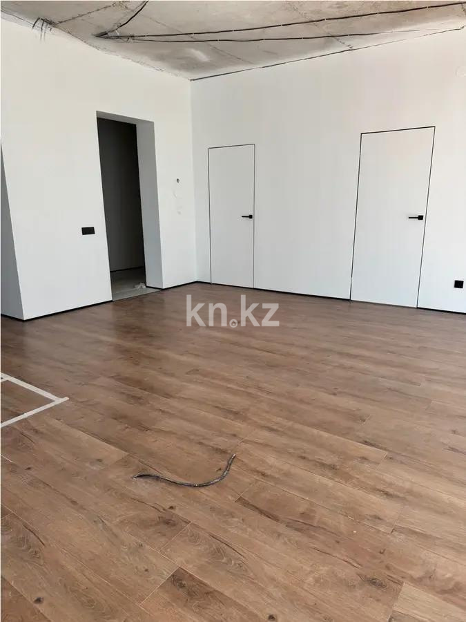 Продажа 4-комнатной квартиры, 100 м², пр. Абая, дом  160/1 в Алматы - фото 5