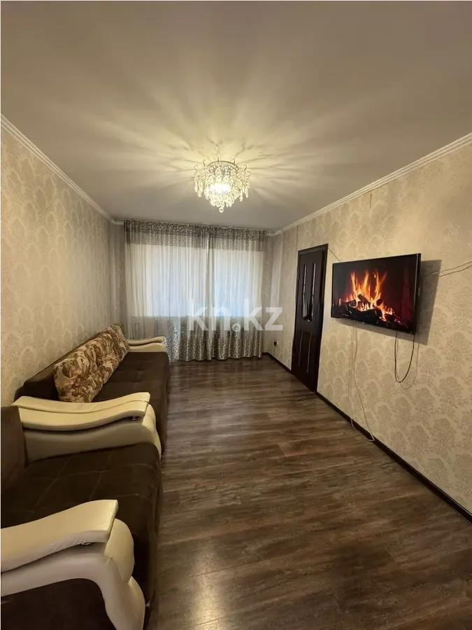 Продажа 3-комнатной квартиры, 55 м², ул. Дюсембекова, дом  63 - Продажа квартир в Караганде фото 1 из 7