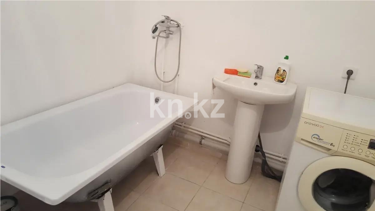 Продажа 2-комнатной квартиры, 61 м² в Караганде - фото 2