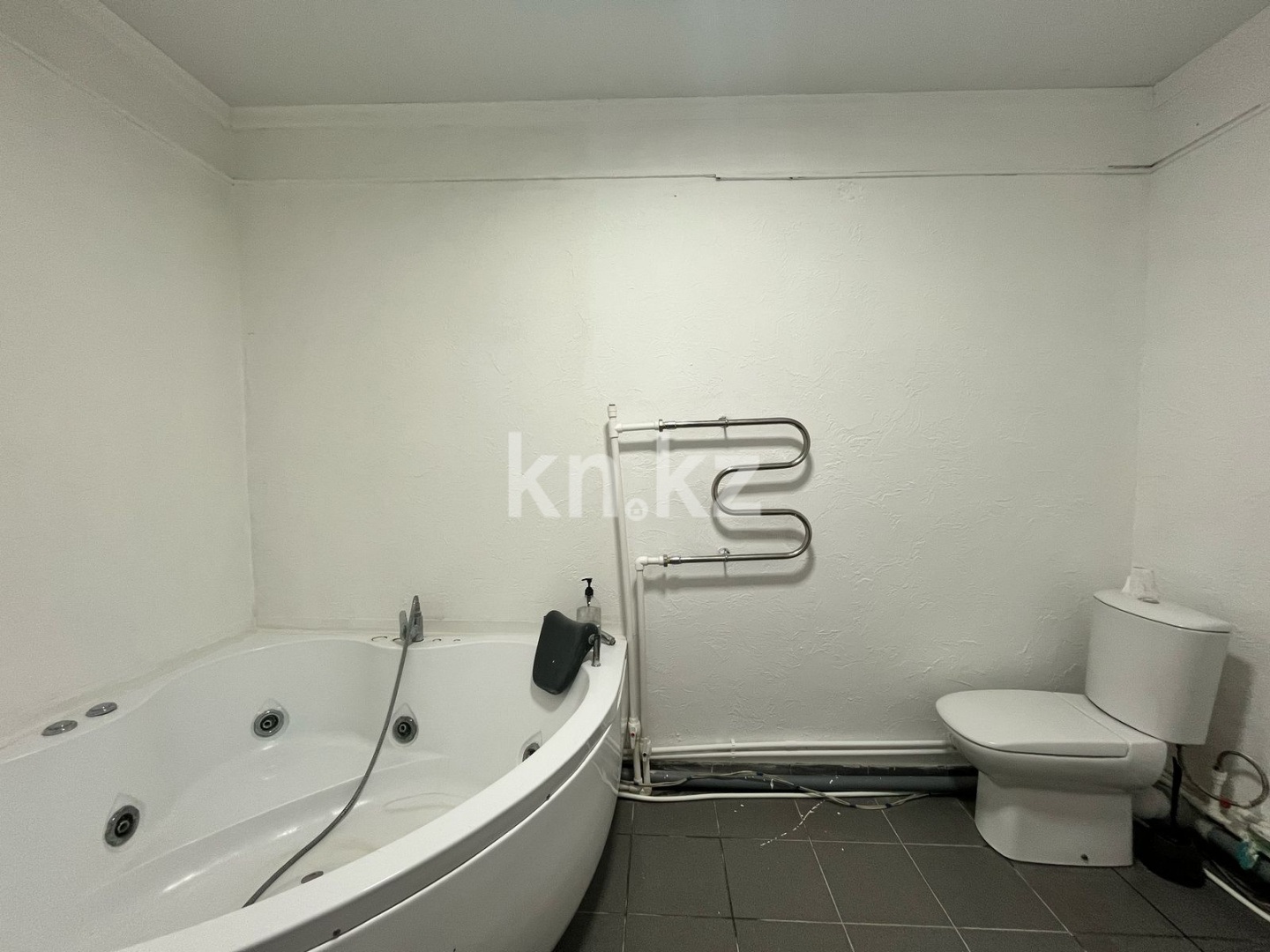 Продажа помещения, 137 м² - Продажа офисных и торговых помещений в Караганде с фото - страница 2 фото 12 из 14