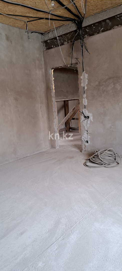 Продажа 6-комнатного дома, 308 м², ул. Жанибекова, дом  140/3 - Продажа домов и коттеджей в Караганде фото 14 из 27