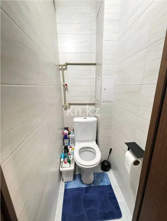 Продажа 3-комнатной квартиры, 62 м², ул. Манаса, дом  19 в Алматы - фото 5