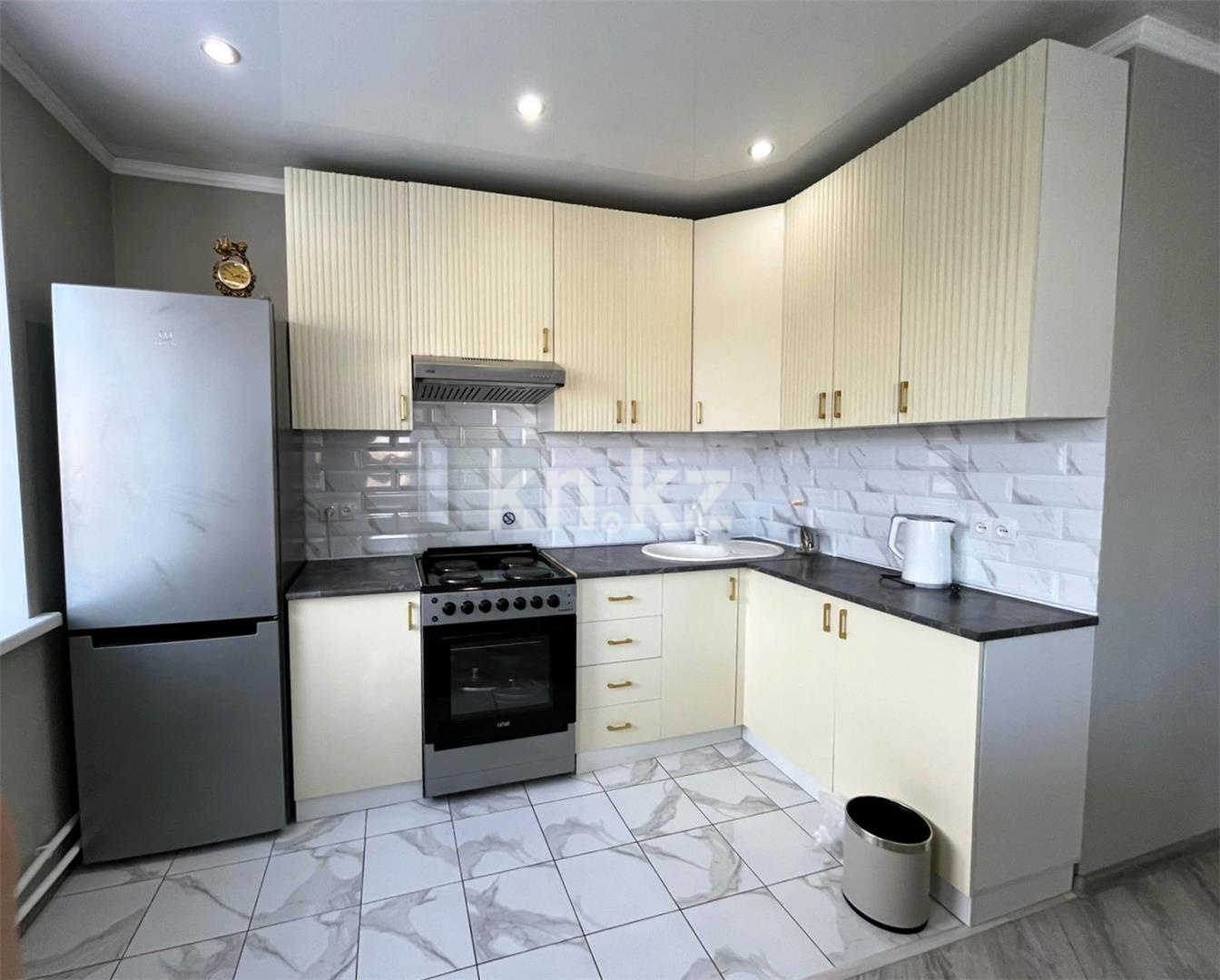 Продажа 3-комнатной квартиры, 86 м², 83 квартал - Продажа  трехкомнатных квартир в Караганде фото 15 из 28