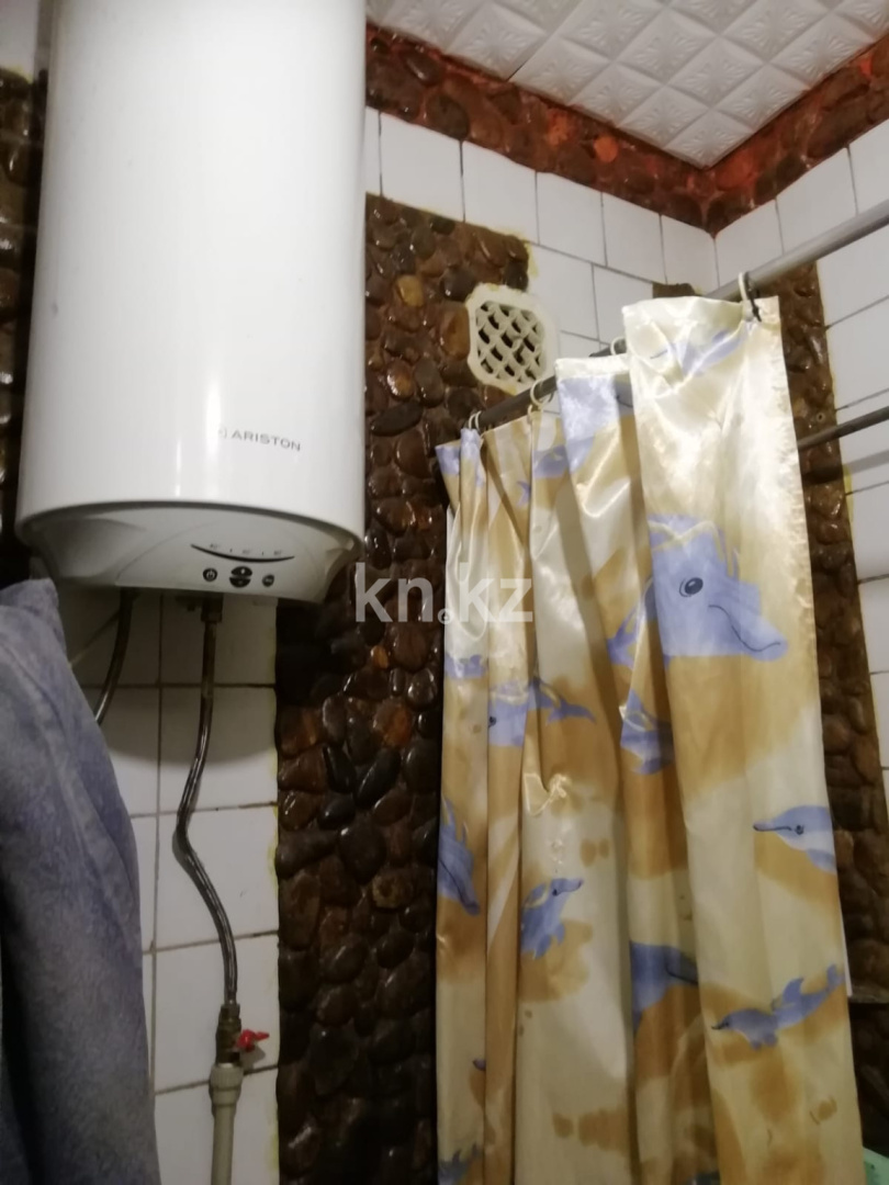 Продажа 4-комнатной квартиры, 80 м², Толе би, дом  100 - Продажа квартир в Таразе фото 6 из 6