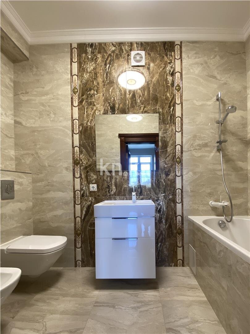 Продажа 3-комнатной квартиры, 131.8 м² в Астане - фото 16