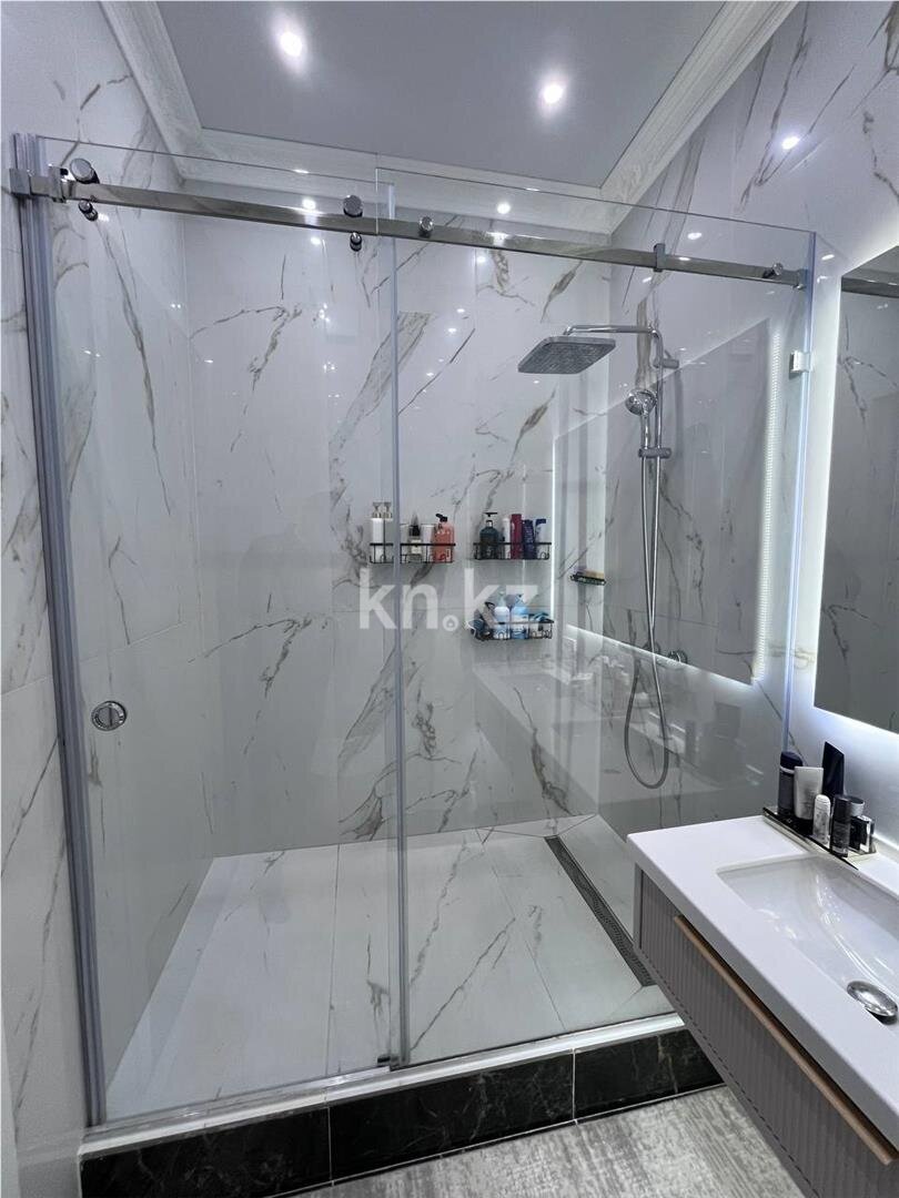 Продажа 3-комнатной квартиры, 87 м² в Караганде - фото 20