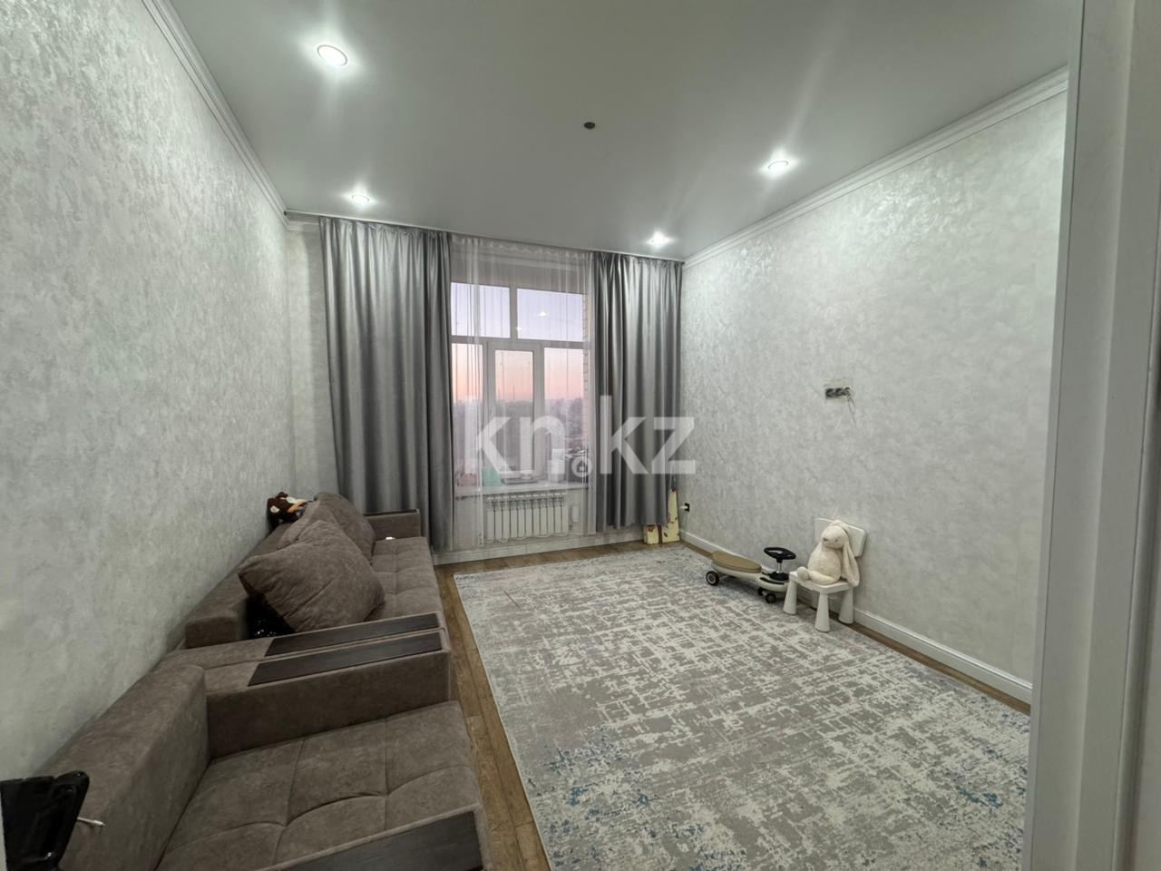 Продажа 1-комнатной квартиры, 43 м² - Продажа квартир в кирпичном доме в Караганде фото 8 из 9
