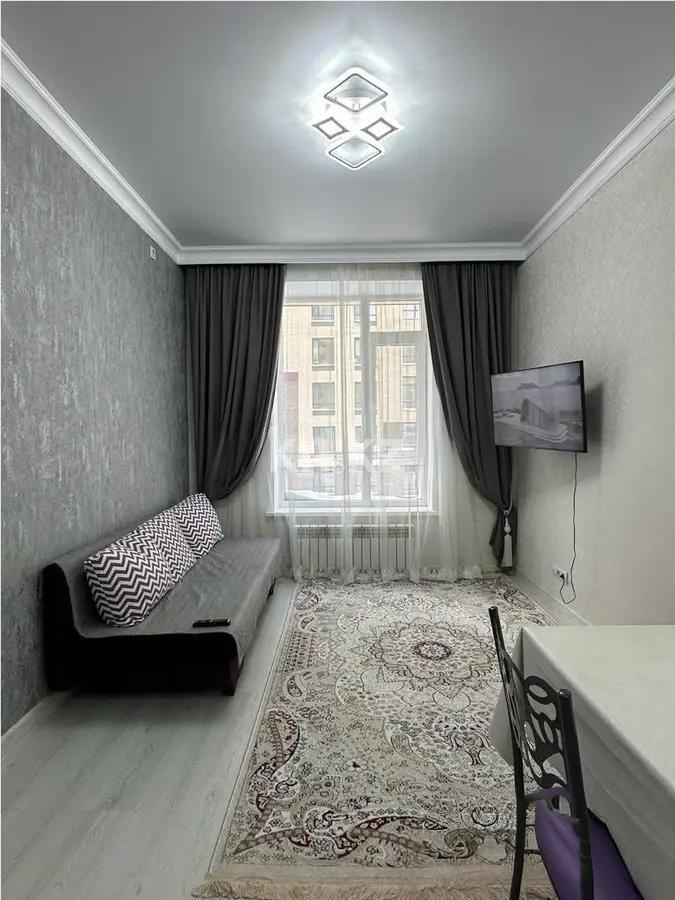 Продажа 1-комнатной квартиры, 42 м² в Астане