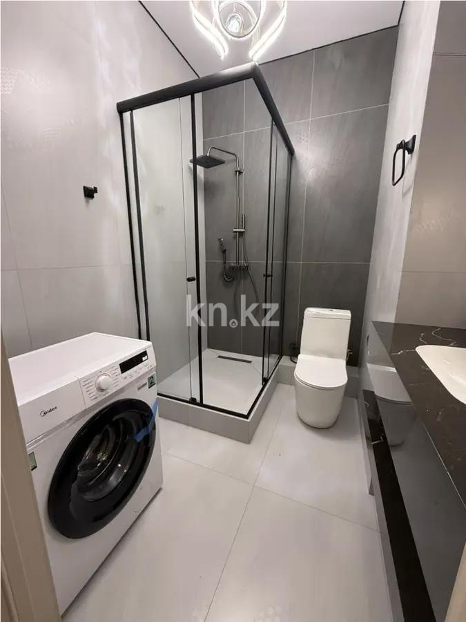 Продажа 2-комнатной квартиры, 38 м², пр. Райымбека, дом  162а в Алматы - фото 3