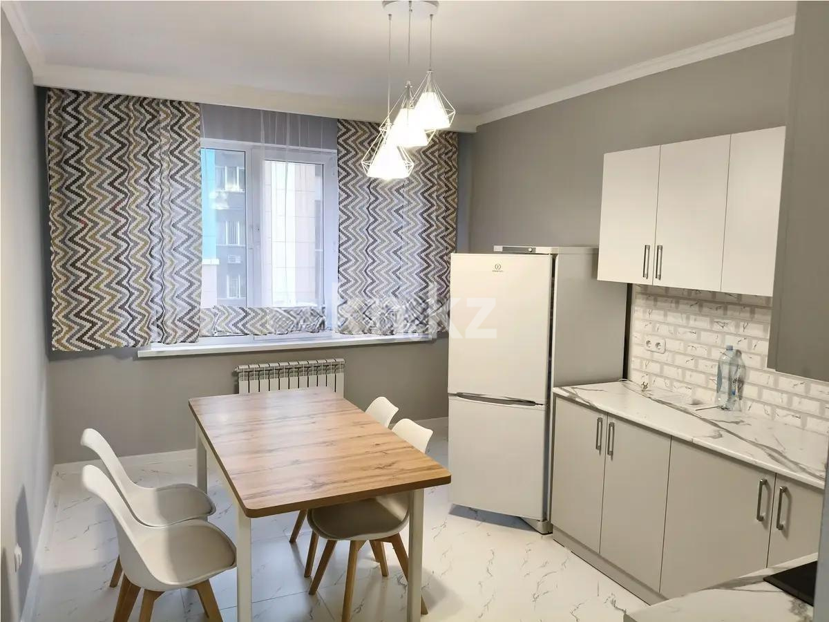 Продажа 1-комнатной квартиры, 41 м², ул. Северное Кольцо, дом  92/13 в Алматы - фото 2