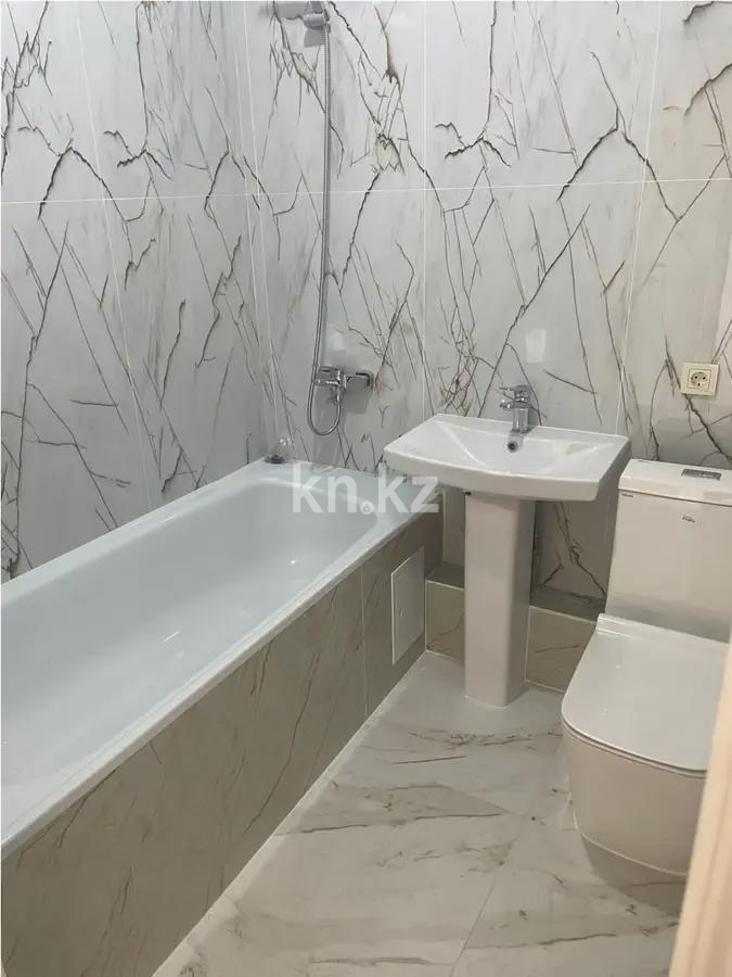 Продажа 1-комнатной квартиры, 39 м², мкр-н Шугыла, дом  341/1 в Алматы - фото 2