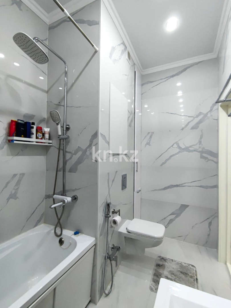 Продажа 4-комнатной квартиры, 109 м², пр. Шахтеров, дом  52б - Продажа  четырехкомнатных квартир в Караганде фото 27 из 40