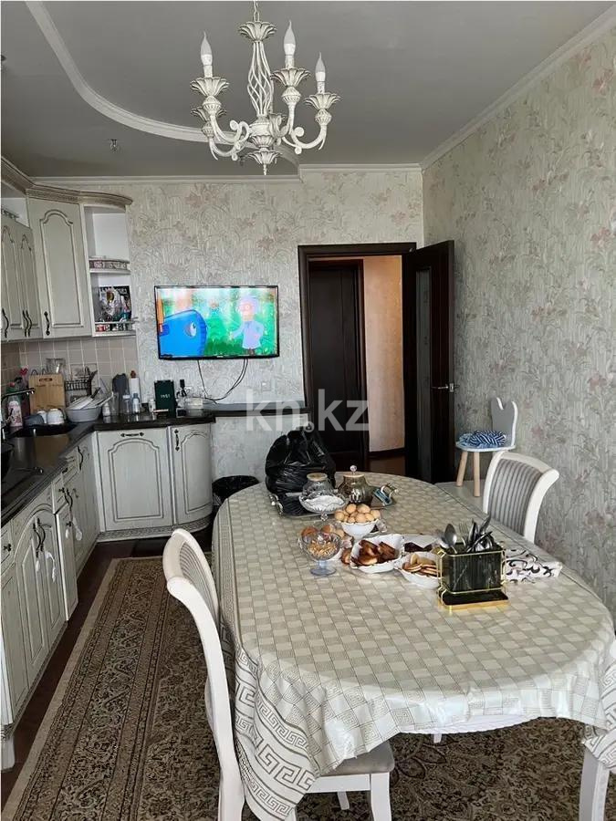 Продажа 3-комнатной квартиры, 125.5 м², пр. Тауелсыздык, дом  34/1 в Астане - фото 5