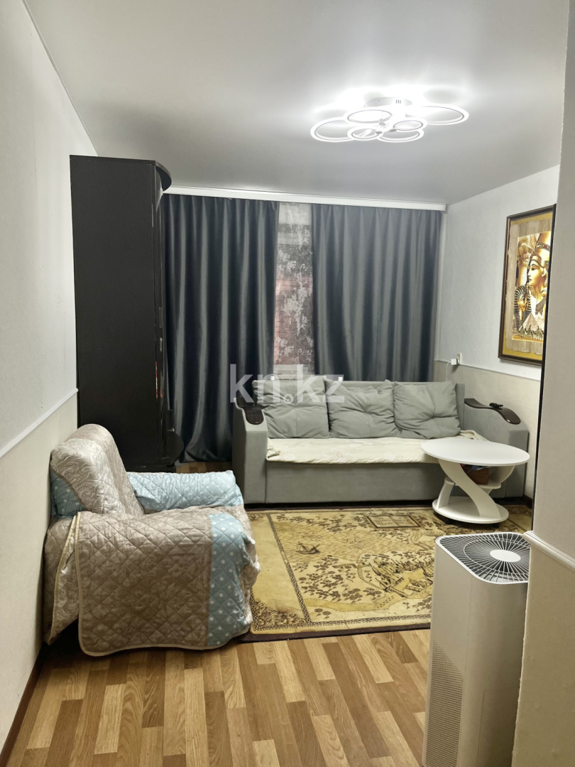 Продажа 3-комнатной квартиры, 52.6 м², мкр-н 21, дом  1 в Караганде - фото 4