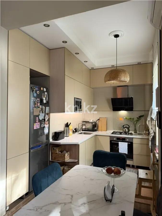 Продажа 3-комнатной квартиры, 65 м² в Алматы - фото 4