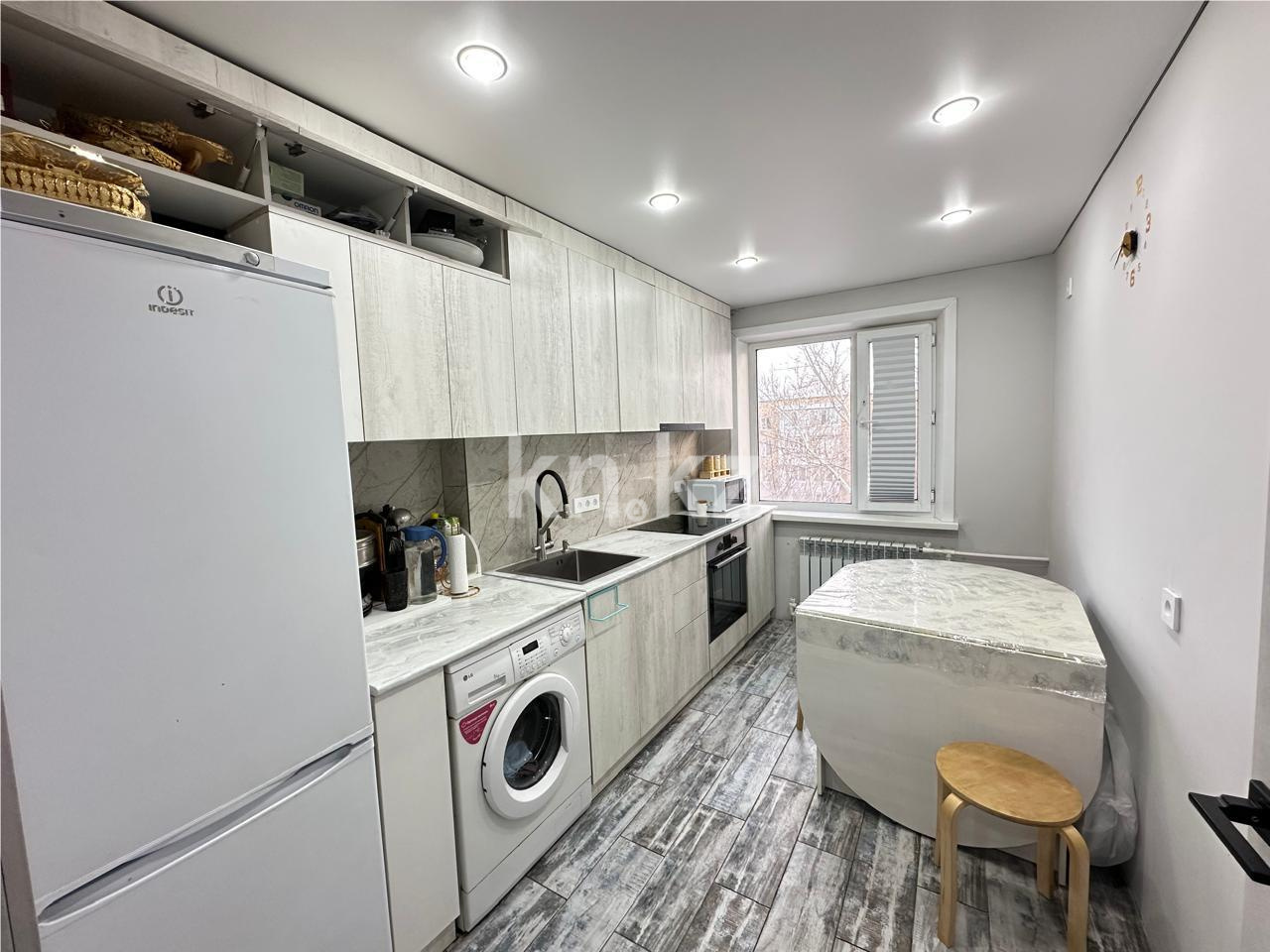 Продажа 4-комнатной квартиры, 61 м² - Продажа квартир в Караганде - страница 16 фото 10 из 18