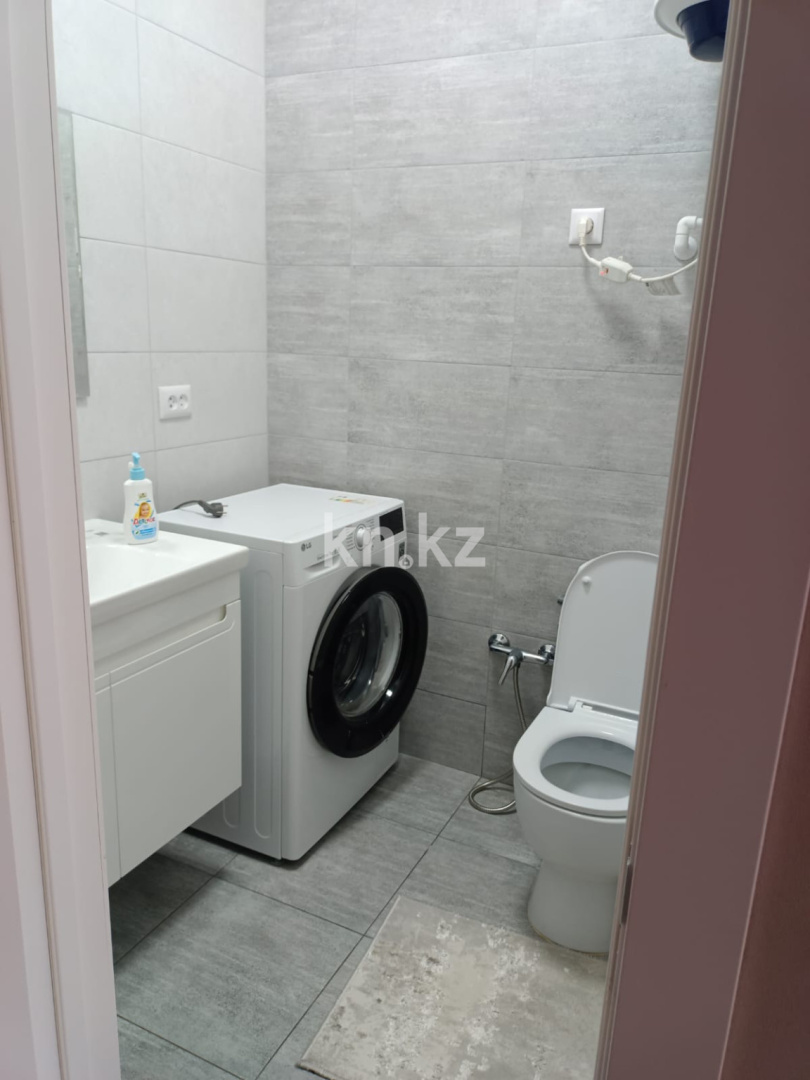 Продажа 3-комнатной квартиры, 93 м² - Продажа квартир в Караганде - страница 7 фото 7 из 10