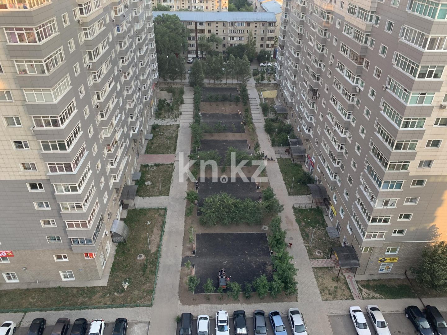 Продажа 2-комнатной квартиры, 70 м², мкр-н Мамыр-1, дом  29/6 в Алматы - фото 7