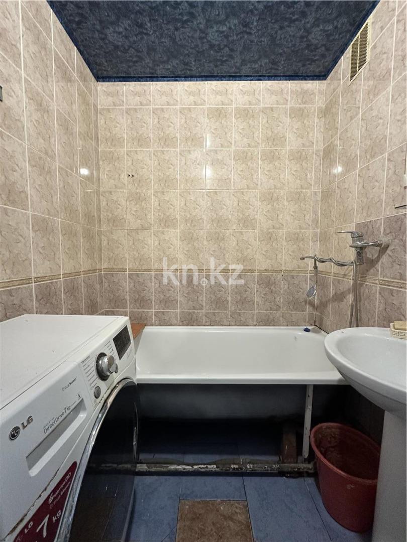 Продажа 3-комнатной квартиры, 65 м², пр. Металлургов в Темиртау - фото 11