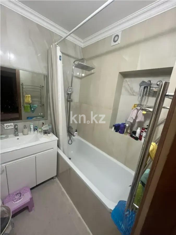 Продажа 3-комнатной квартиры, 70 м² в Алматы - фото 5