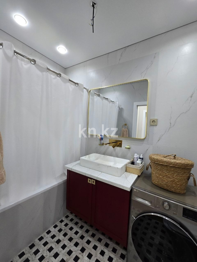 Продажа 2-комнатной квартиры, 50.7 м² в Алматы - фото 21