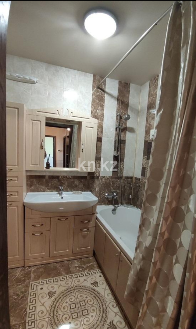 Аренда 1-комнатной квартиры, 33 м², ул. Кабанбай батыра, дом  71 - ул. Кунаева - Аренда квартир помесячно в Алматы с фото фото 3 из 3