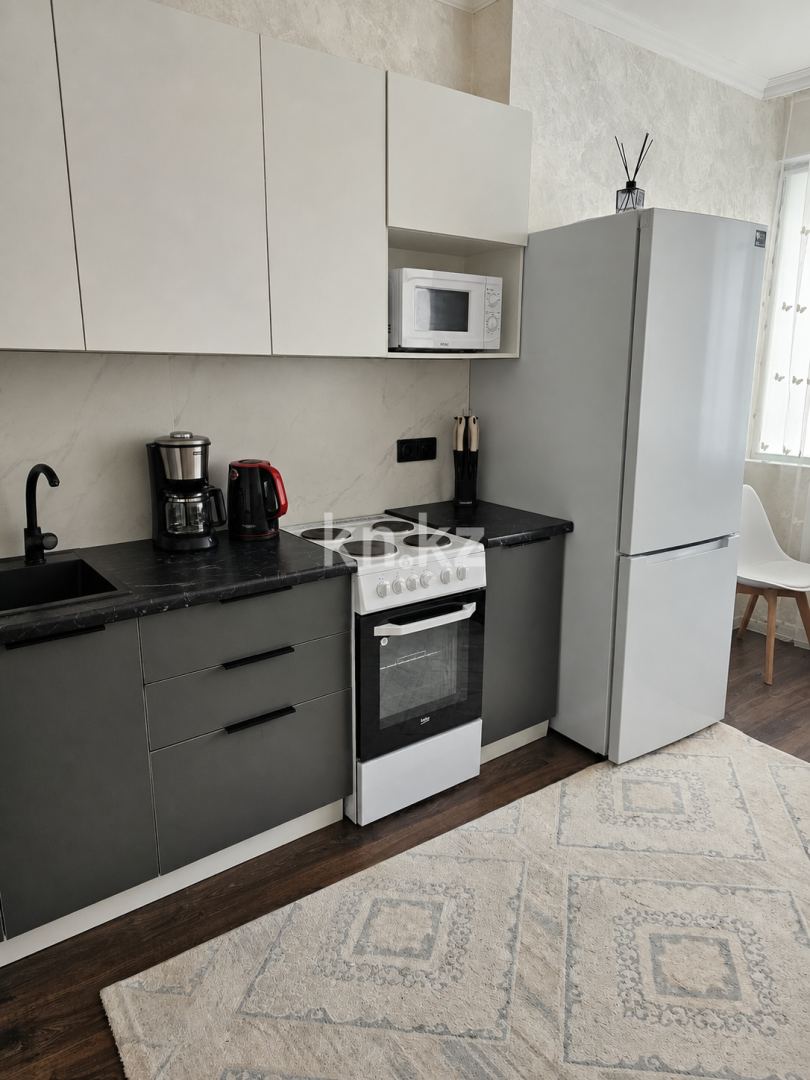 Аренда 1-комнатной квартиры, 35 м² в Астане