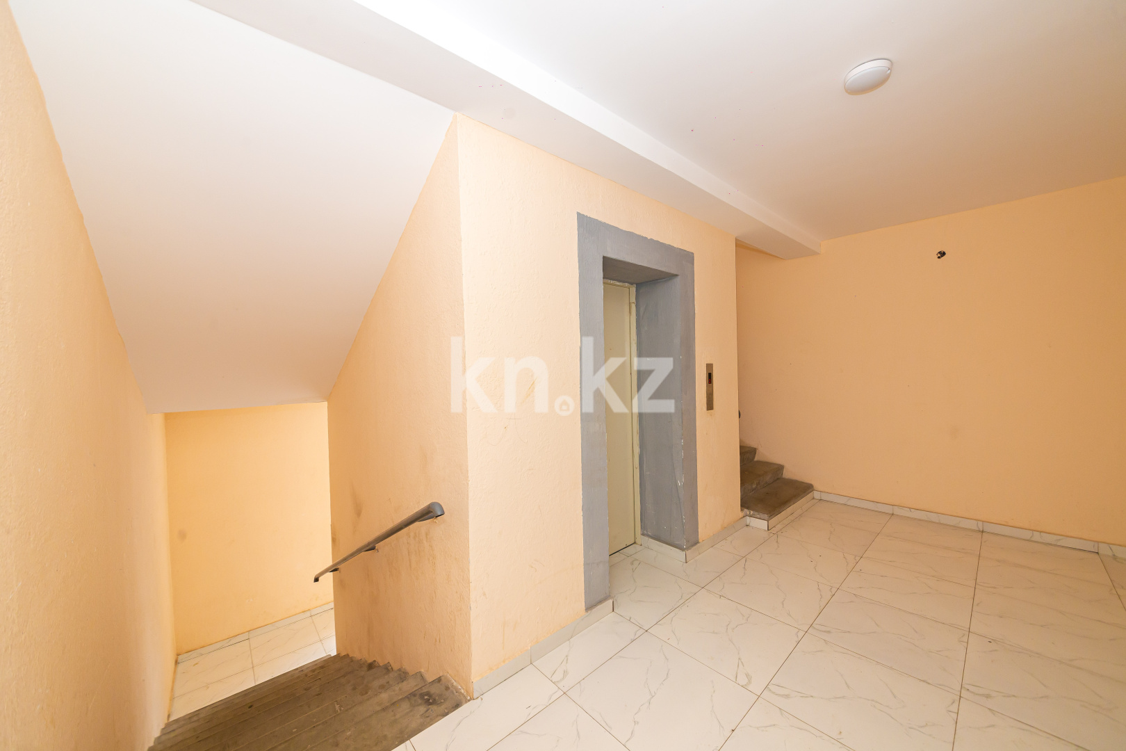 Продажа 2-комнатной квартиры, 69.5 м², ул. Кордай, дом  99 в Астане - фото 20